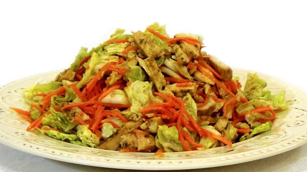 At the last stage of stabilization of the Dukan diet, you can eat chicken salad